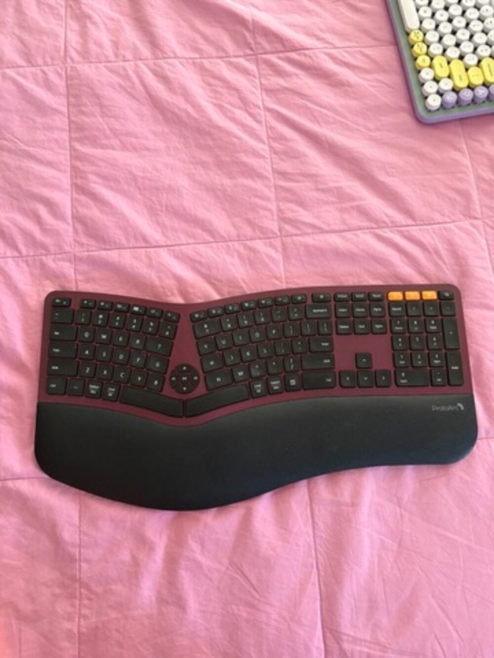 ProtoArc EKM01 Plus Wireless Ergonomic Split Keyboard Full Size Black